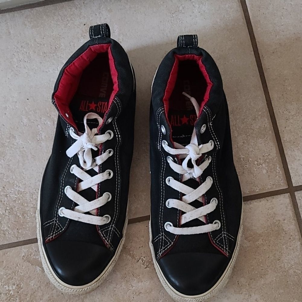 COPY - High top converse size 11